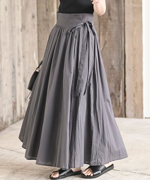 rps（アールピーエス）の「ボリュームロング巻きスカート（スカート・レディース・チャコールグレー/ブラック/パープル/グリーン/マスタード/カーキ/ブルー・フリー）」の2枚目の写真