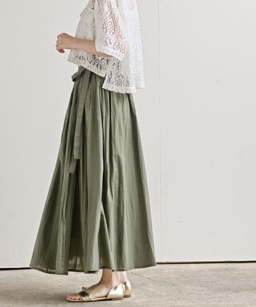 rps（アールピーエス）の「ボリュームロング巻きスカート（スカート・レディース・チャコールグレー/ブラック/パープル/グリーン/マスタード/カーキ/ブルー・フリー）」の8枚目の写真