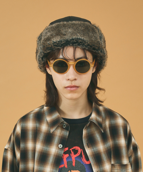 IZIPIZI（イジピジ）の「【IZIPIZI/イジピジ】SUN #G/ラウンド型 サングラス（サングラス・メンズ・ブラック/ネイビー/カーキ/ピンク/イエロー/その他1/その他2/その他3/シルバー/その他4/ゴールド・フリー）」の4枚目の写真