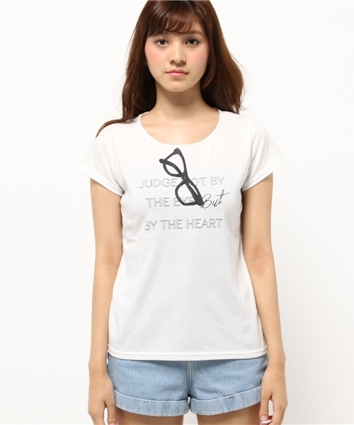 Every very nice claup（エブリィベリーナイスクラップ）の「【Every very nice claup】メガネＴＥ（Tシャツ/カットソー・レディース・オフホワイト/トップグレー/スミクロ・FREE）」の4枚目の写真