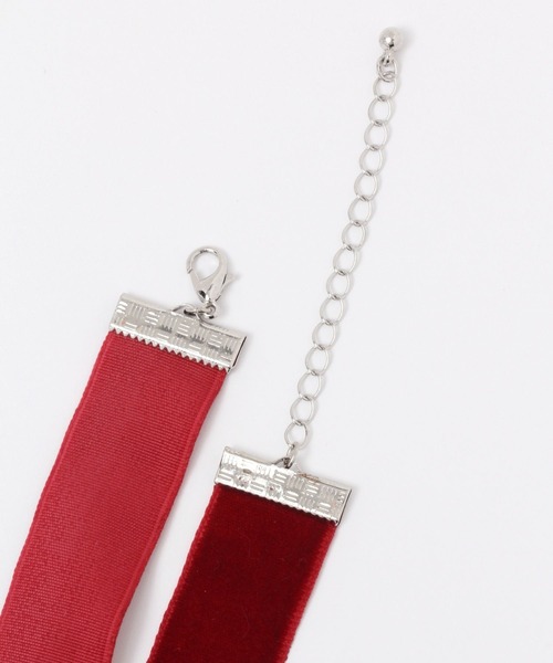 FOREVER 21(フォーエバー トゥエンティーワン)の「ハートモチーフチョーカー(チョーカー・レディース・レッド/ブラック・FREE)」の6枚目の写真