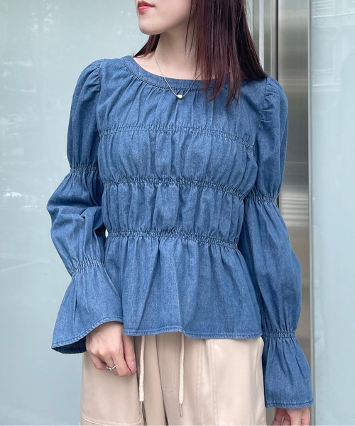 one way(ワンウェイ)の「デニムシャーリングブラウス(シャツ/ブラウス・レディース・ダークブルー/ブラック/ベージュ・FREE)」の18枚目の写真