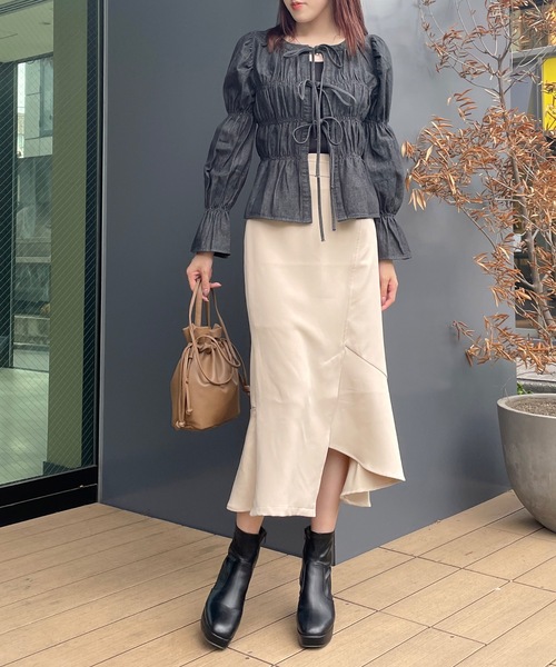 one way(ワンウェイ)の「デニムシャーリングブラウス(シャツ/ブラウス・レディース・ダークブルー/ブラック/ベージュ・FREE)」の9枚目の写真