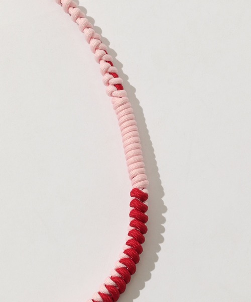 FOREVER 21(フォーエバー トゥエンティーワン)の「ミックスコードモバイルストラップ(スマホグッズ・レディース・イエロー/ピンク/ブルー/ブラウン/パープル/グリーン/オレンジ/グレー/ブラック/ピンク系その他/ネイビー/オフホワイト/レッド・FREE)」の16枚目の写真