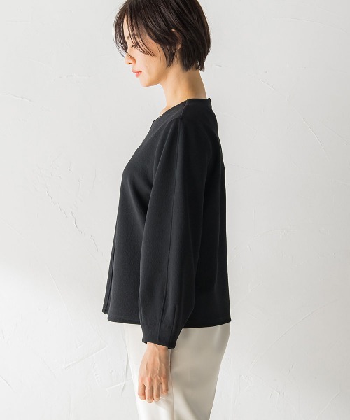 LAUTREAMONT(ロートレアモン)の「ムーンライトカットソー≪洗濯機で洗える≫(Tシャツ/カットソー・レディース・ベージュ/ブラック・9号)」の3枚目の写真