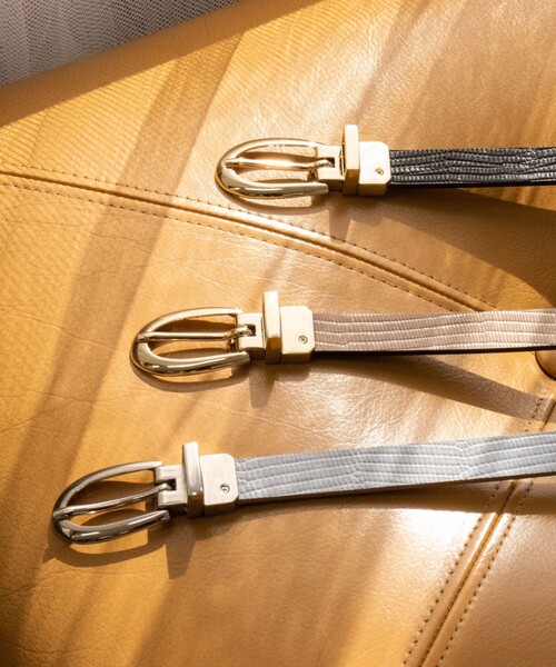 NOLLEY’S Sophi(ノーリーズソフィ)の「リバーシブルベルト(ベルト・レディース・ブラック/ベージュ/オフホワイト/ライトグレー・FREE)」の8枚目の写真