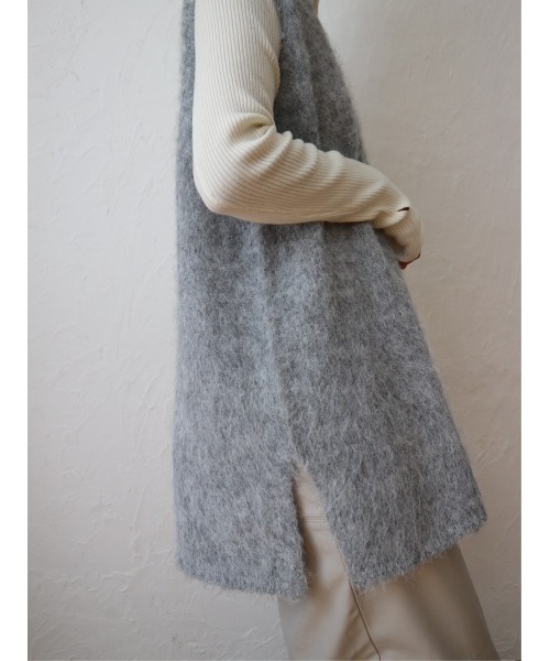 ニットベスト　トランク88 TRUNC 88（トランクエイティーエイト）の「Fluffy Soft Knit