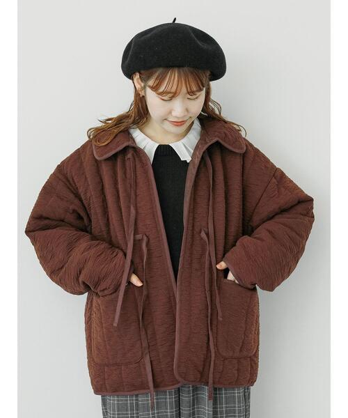 ehka sopo（エヘカソポ）の「ジャカードキルティングジャケット（ノーカラージャケット・レディース・グレー/キナリ/ブラウン・F）」の8枚目の写真