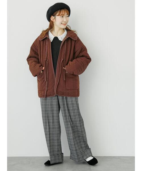 ehka sopo（エヘカソポ）の「ジャカードキルティングジャケット（ノーカラージャケット・レディース・グレー/キナリ/ブラウン・F）」の10枚目の写真