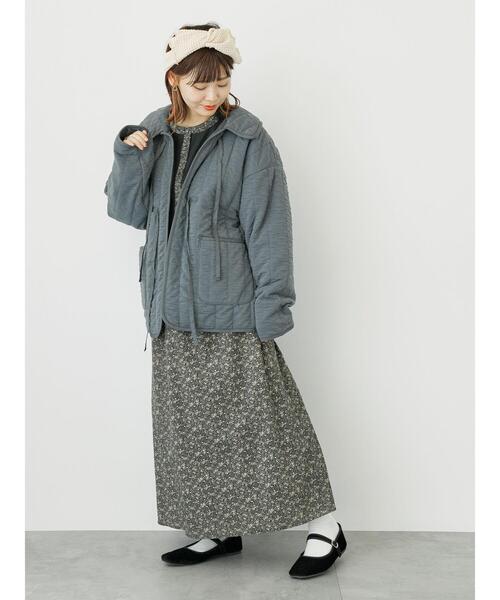 ehka sopo（エヘカソポ）の「ジャカードキルティングジャケット（ノーカラージャケット・レディース・グレー/キナリ/ブラウン・F）」の21枚目の写真