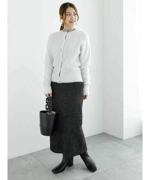 Te chichi（テチチ）の「ラメフェザーニットカーディガン（カーディガン/ボレロ・レディース・チャコールグレー/シルバー/ブルー・F）」の6枚目の写真