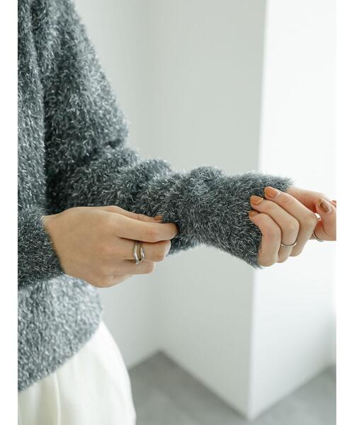 Te chichi（テチチ）の「ラメフェザーニットカーディガン（カーディガン/ボレロ・レディース・チャコールグレー/シルバー/ブルー・F）」の13枚目の写真