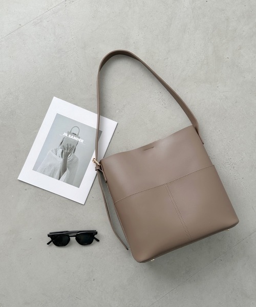 MYMOOD.（マイムード）の「pocket square tote bag／外ポケットスクエアPUトートバッグ（トートバッグ・レディース・ブラック/ブラウン/ダークブラウン/グレイッシュベージュ/アイボリー・FREE）」の10枚目の写真