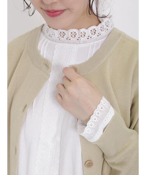 Samansa Mos2（サマンサ モスモス）の「スタンドレースカットソー（Tシャツ/カットソー・レディース・ベージュ/ブラック/オフホワイト・F）」の7枚目の写真