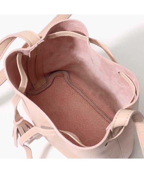 Noble（ノーブル）の「SHAFFER ドロストリングバッグ◆（ショルダーバッグ・レディース・ライトブラウン/ブルー/ブラック/ピンク・FREE）」の7枚目の写真