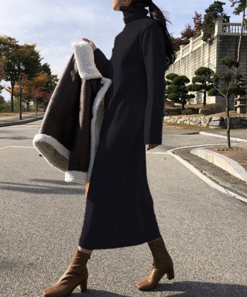 Miniministore(ミニミニストア)の「タートルネックニットワンピース 韓国風(ワンピース・レディース・ライトグレー/ベージュ/ブラック/ライトブルー/モカ・フリー)」の2枚目の写真
