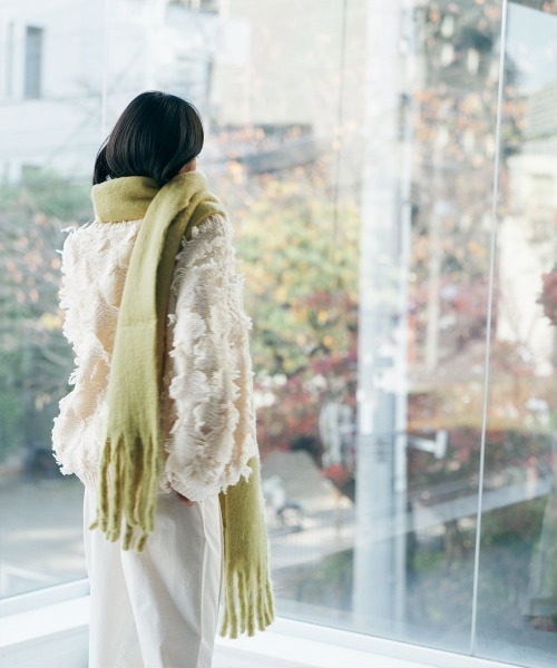 marjour(マージュール)の「COLD COLOR MUFFLER(マフラー・レディース・ブルー/ライトグレー/グリーン・FREE)」の13枚目の写真