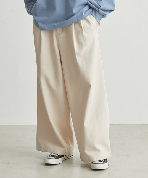 molk(モルク)の「【molk】ルーズタックストレートチノパンツ(チノパンツ・メンズ・アイボリー/ブラック/ベージュ/チャコールグレー・S/L/M)」の9枚目の写真