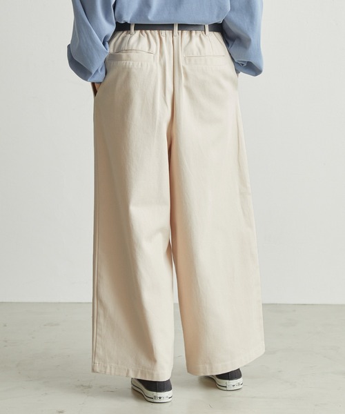 molk(モルク)の「【molk】ルーズタックストレートチノパンツ(チノパンツ・メンズ・アイボリー/ブラック/ベージュ/チャコールグレー・S/L/M)」の11枚目の写真
