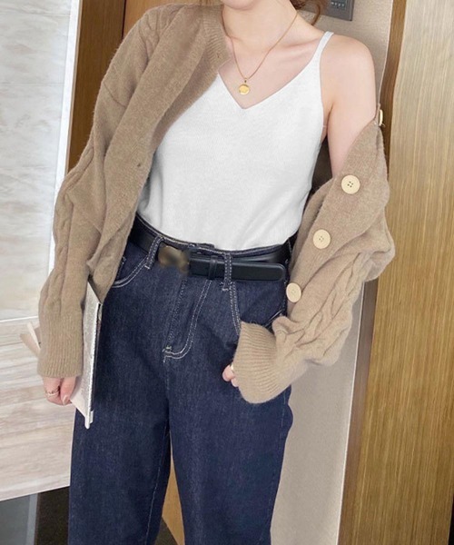 Miniministore(ミニミニストア)の「フロントVカット リブニットキャミソール(キャミソール・レディース・ライトグレー/ブラック/ダークベージュ/モカ/ライトベージュ/オリーブ/ダークグリーン/ホワイト・FREE)」の16枚目の写真