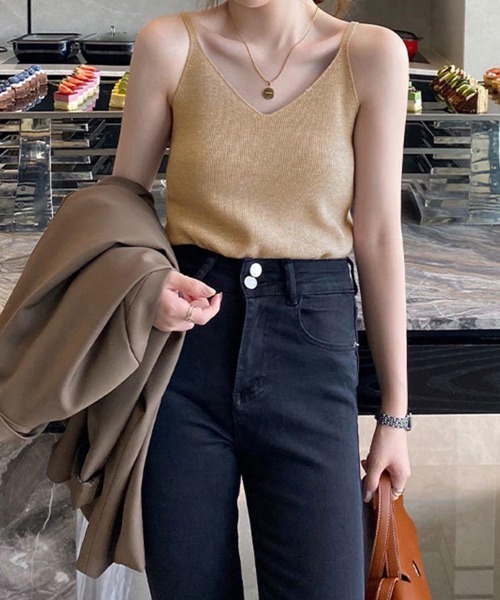 Miniministore(ミニミニストア)の「フロントVカット リブニットキャミソール(キャミソール・レディース・ライトグレー/ブラック/ダークベージュ/モカ/ライトベージュ/オリーブ/ダークグリーン/ホワイト・FREE)」の17枚目の写真