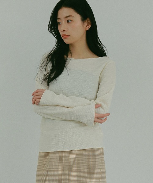 N WITH.（エヌウィズ）の「クレープトップス（Tシャツ/カットソー・レディース・アイボリー/ブラック/ベージュ・FREE）」の9枚目の写真