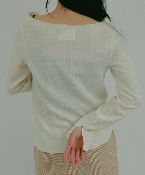 N WITH.（エヌウィズ）の「クレープトップス（Tシャツ/カットソー・レディース・アイボリー/ブラック/ベージュ・FREE）」の13枚目の写真