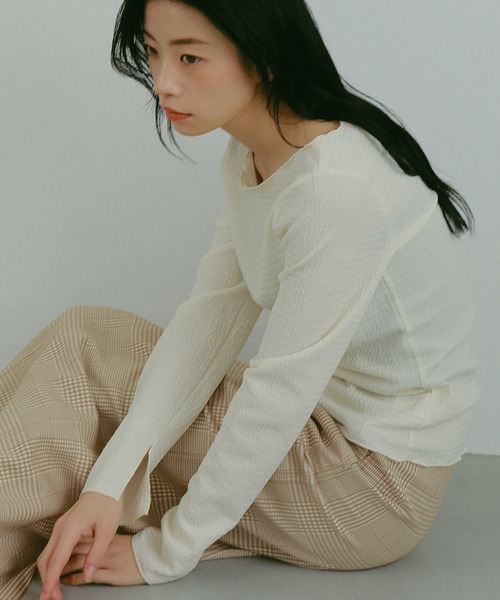 N WITH.（エヌウィズ）の「クレープトップス（Tシャツ/カットソー・レディース・アイボリー/ブラック/ベージュ・FREE）」の19枚目の写真