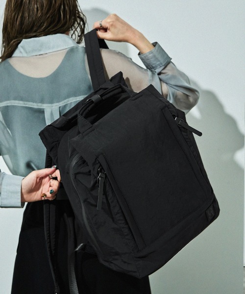 D.KELLY 　撥水ナイロンスクエアリュック　2way 未使用新品 D KELLY 撥水ナイロンスクエア2WAYリュック ブラック