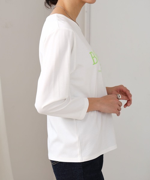 Bou Jeloud(ブージュルード)の「ニットレイヤードロゴカットソー(Tシャツ/カットソー・レディース・オフホワイト/ブラック・FREE)」の6枚目の写真