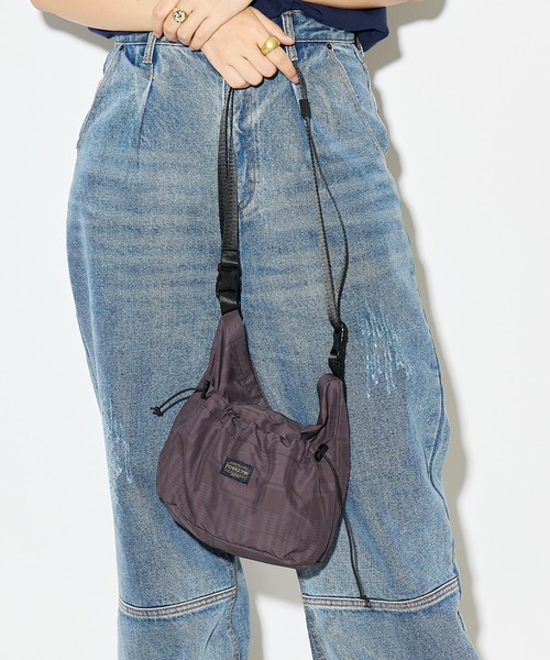 PENDLETON(ペンドルトン)の「【 PENDLETON / ペンドルトン 】 リップストップ素材 ミニドローバッグ(トートバッグ・レディース・ターコイズブルー/オフホワイト/ブラック・FREE)」の2枚目の写真