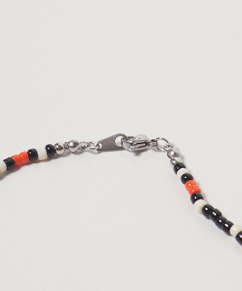 DIET BUTCHER（ダイエットブッチャー）の「DIET BUTCHER/ダイエットブッチャー Beads necklace collaboration with Adder ネックレス（ネックレス・メンズ・ブラック系/オレンジ系/レッド系・FREE）」の4枚目の写真