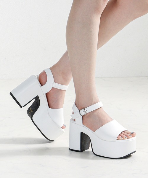 LOVEHUNTER（ラブハンター）の「厚底 アンクルストラップサンダル（サンダル・レディース・ホワイト/ブラック系1/ブラック系2/シルバー/ブラック系3・S/M/L/LL）」の10枚目の写真