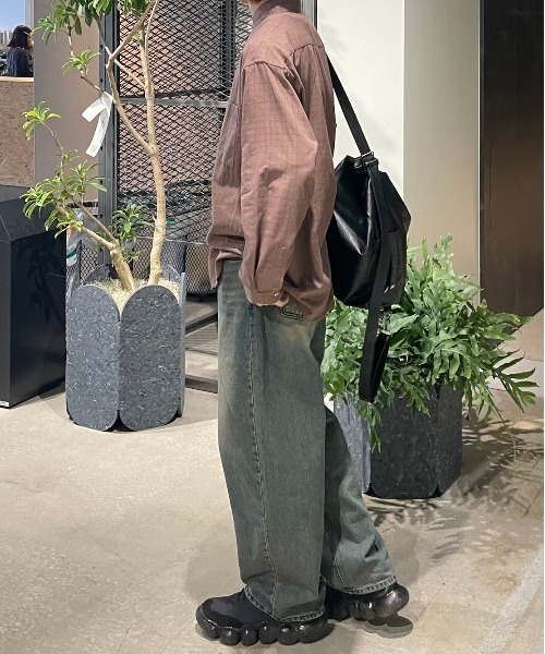 Chikashitsu +(チカシツプラス)の「【Chikashitsu +】2way pocket shoulder bag hand bag / 【チカシツプラス】ツーウェイポケットショルダーバッグハンドバッグ(ショルダーバッグ・メンズ・ブラック・ONE SIZE)」の21枚目の写真