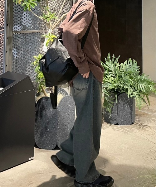 Chikashitsu +(チカシツプラス)の「【Chikashitsu +】2way pocket shoulder bag hand bag / 【チカシツプラス】ツーウェイポケットショルダーバッグハンドバッグ(ショルダーバッグ・メンズ・ブラック・ONE SIZE)」の11枚目の写真