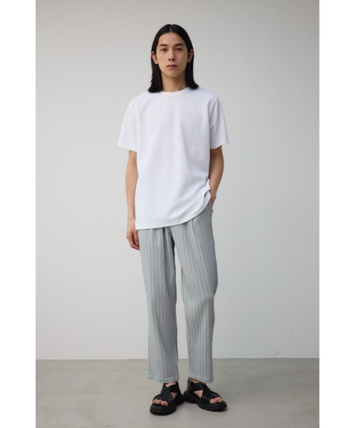 AZUL by moussy(アズールバイマウジー)の「タック楊柳リラックスパンツ(スラックス・メンズ・ブラック/ライトグレー/ベージュ・FREE)」の17枚目の写真