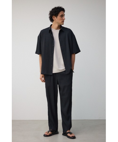 AZUL by moussy(アズールバイマウジー)の「タック楊柳リラックスパンツ(スラックス・メンズ・ブラック/ライトグレー/ベージュ・FREE)」の5枚目の写真