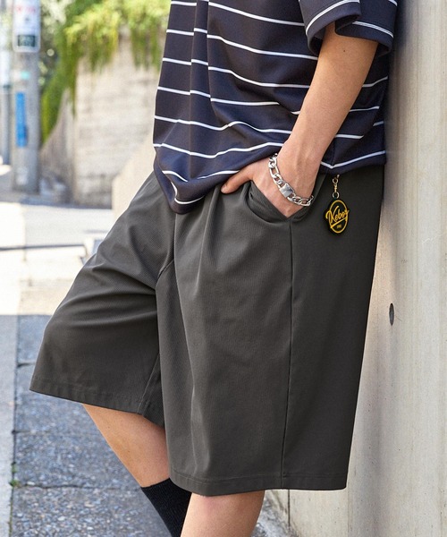 MONO-MART(モノマート)の「サマーコーデュロイライクワイドイージーショートパンツ(その他パンツ・メンズ・パープル/ベージュ/ブラック/ダークネイビー/チャコール/グリーン/オリーブ/ブラウン・L/M/S)」の3枚目の写真