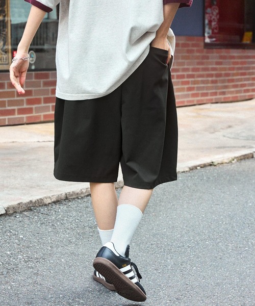 MONO-MART(モノマート)の「サマーコーデュロイライクワイドイージーショートパンツ(その他パンツ・メンズ・パープル/ベージュ/ブラック/ダークネイビー/チャコール/グリーン/オリーブ/ブラウン・L/M/S)」の16枚目の写真