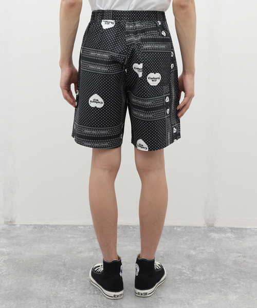 Carhartt WIP(カーハートダブリューアイピー)の「【CARHARTT WIP / カーハート ダブリューアイピー】HEART BANDANA SHORT(その他パンツ・メンズ・ブラック・LARGE/MEDIUM)」の14枚目の写真