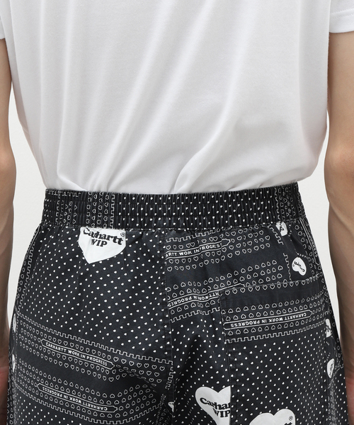 Carhartt WIP(カーハートダブリューアイピー)の「【CARHARTT WIP / カーハート ダブリューアイピー】HEART BANDANA SHORT(その他パンツ・メンズ・ブラック・LARGE/MEDIUM)」の16枚目の写真