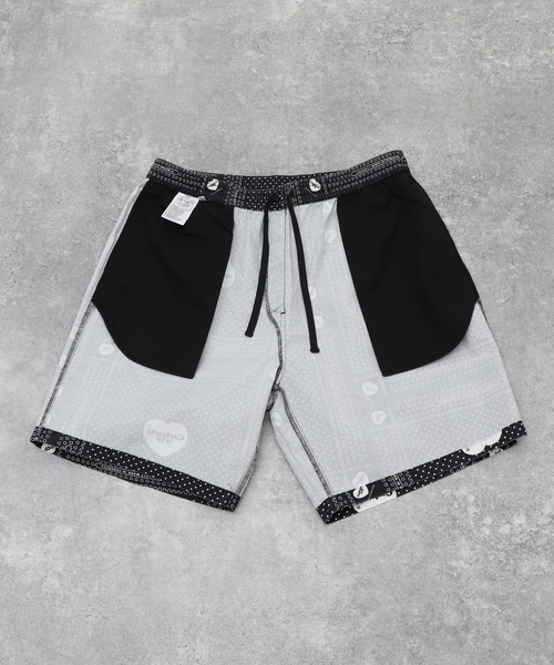 Carhartt WIP(カーハートダブリューアイピー)の「【CARHARTT WIP / カーハート ダブリューアイピー】HEART BANDANA SHORT(その他パンツ・メンズ・ブラック・LARGE/MEDIUM)」の9枚目の写真