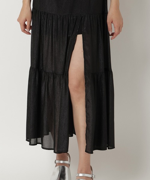 REDYAZEL（レディアゼル）の「シャイニー楊柳ティアードスカート（スカート・レディース・ブラック/ピンク/グレー・MEDIUM/SMALL）」の7枚目の写真