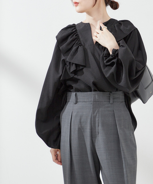 journal standard L'essage（ジャーナルスタンダードレサージュ）の「シアータンブラーフリルブラウス（シャツ/ブラウス・レディース・ブラック/ベージュ系その他・FREE）」の22枚目の写真