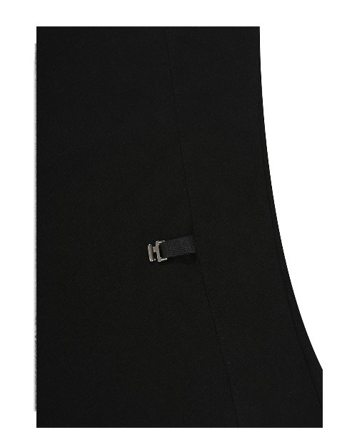 muahmuah(ムーアムーア)の「A'GEM/9 × .kom 『muah muah/ムーアムーア』 LOGOSTITCHHOOKSLEEVELESS/ロゴステッチ スリーブレス(Tシャツ/カットソー・レディース・ホワイト/ブラック・FREE)」の4枚目の写真