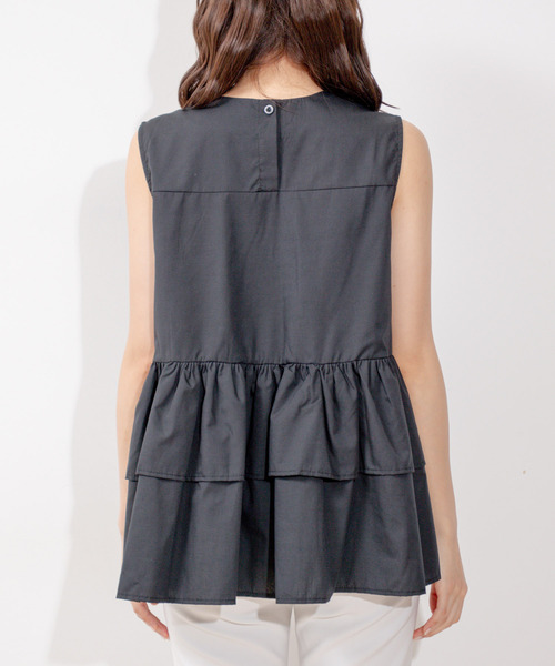 Jayro（ジャイロ）の「衿元パールノースリブラウス（シャツ/ブラウス・レディース・ブラック/ホワイト・FREE）」の9枚目の写真