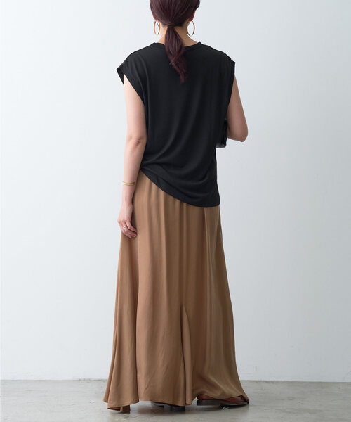 GALLARDAGALANTE(ガリャルダガランテ)の「シアーロゴノースリーブTee(Tシャツ/カットソー・レディース・ブラック/オフホワイト/ブラウン・FREE)」の4枚目の写真