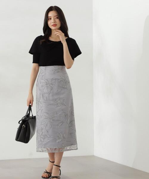 PROPORTION BODY DRESSING（プロポーションボディドレッシング）の「チュール配色レースナロースカート / 1214220805（スカート・レディース・ダークグレー/グレー・MEDIUM/SMALL）」の4枚目の写真