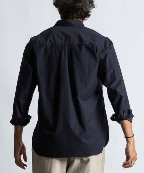 The DUFFER of ST.GEORGE(ザダファーオブセントジョージ)の「SHORT COLLAR PO SHIRT:バックサテン ショートカラー プルオーバーシャツ(シャツ/ブラウス・メンズ・チャコールグレー/アイボリー/ブラック/ネイビー・SMALL/MEDIUM/LARGE/X-LARGE)」の15枚目の写真