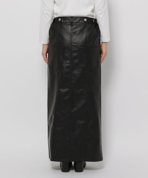 LOWRYS FARM(ローリーズファーム)の「レザージャンスカ 147362(ジャンパースカート・レディース・ブラック・FREE)」の18枚目の写真